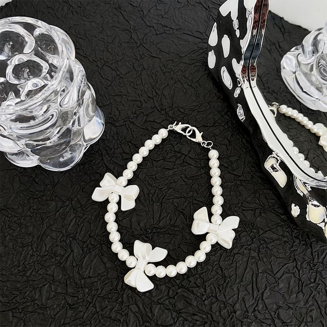 Faux Pearl (Various Strap Phone Designs)