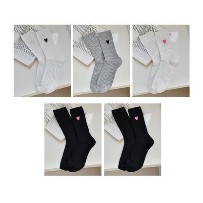 Heart Embroidered Socks Set