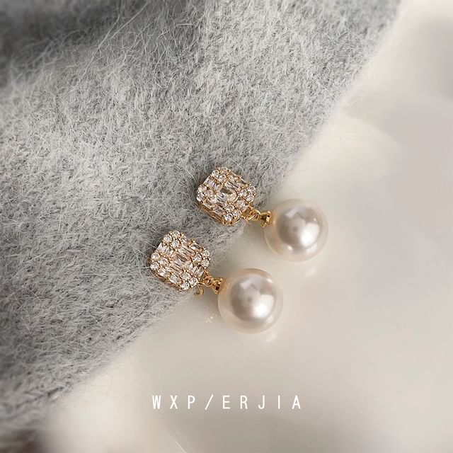 Alloy Rhinestone Earring Pearl Drop Faux