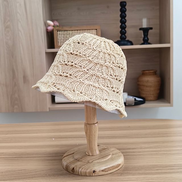 Hat Lace Bucket