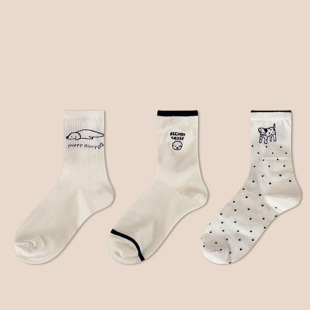 Dog Embroidered Socks Set