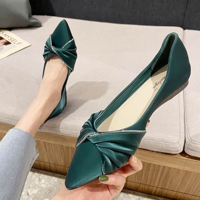 Pointed-Toe Flats Bow Rhinestone