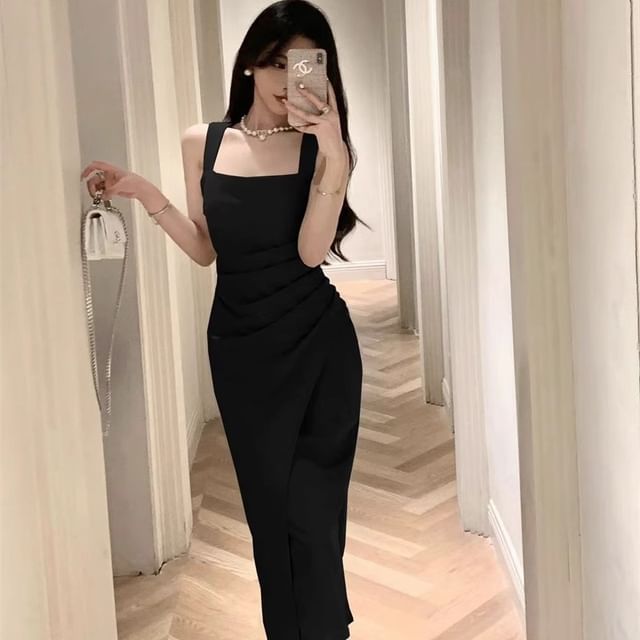 Sleeveless Sheath Dress Square Neck Midi Ruched Plain