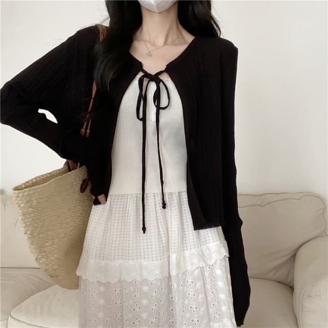 Scoop-Neck Lace Crop Cami and Ribbed Cardigan