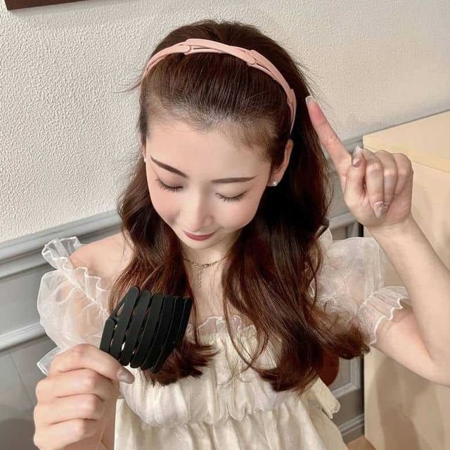 Pocket Hair Retractable Plain Band