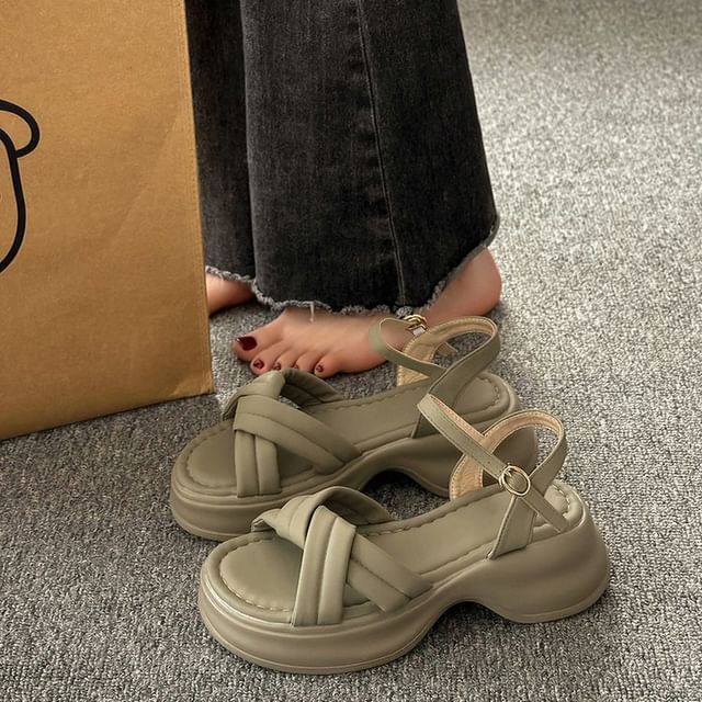 Twist Sandals Platform
