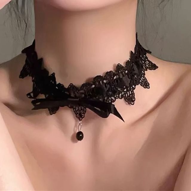 Bow Choker Bead Lace Pendant