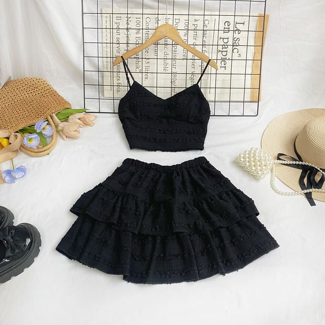 Set: Plain Lace Crop Cami Top + Elastic Waist Tiered Mini A-Line Skirt