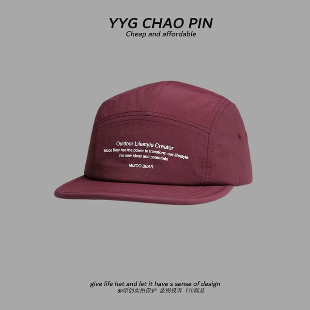 Lettering Cap Baseball Print