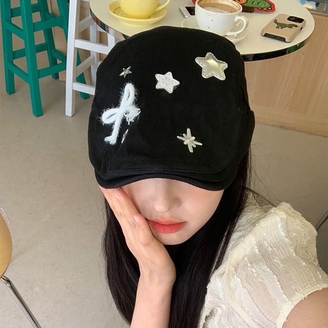 Applique Cap Flat Star Bow