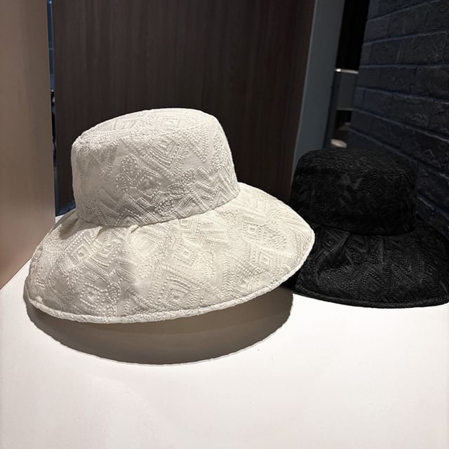 Embroidered Pattern Hat Bucket