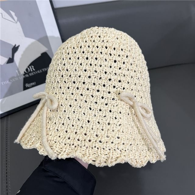Cloche Bow Hat Knit