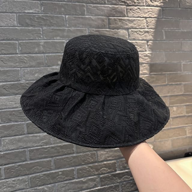 Embroidered Pattern Hat Bucket