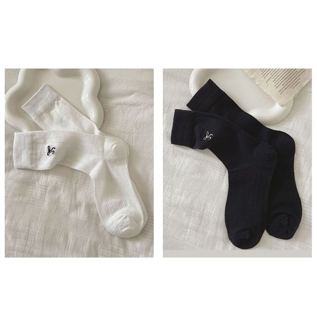 Bow Embroidered Socks Set