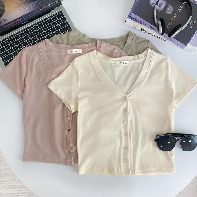 Short-Sleeve V-Neck Plain Button Crop T-Shirt