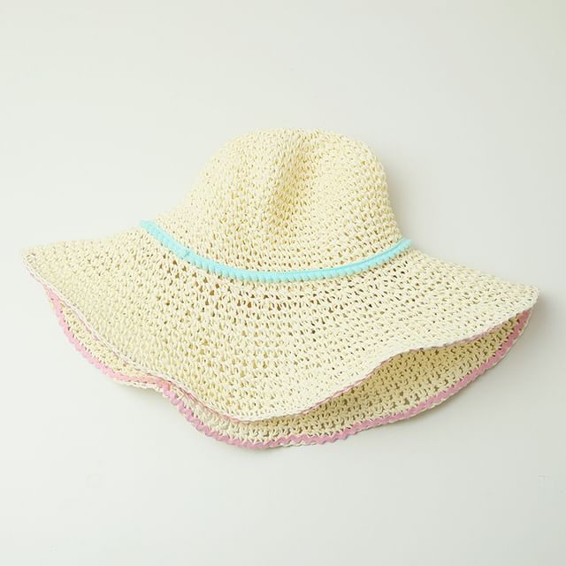 Wide Brim Summer Straw Hat With Blue Band