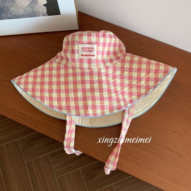 Gingham Bucket Hat Strap Chin With