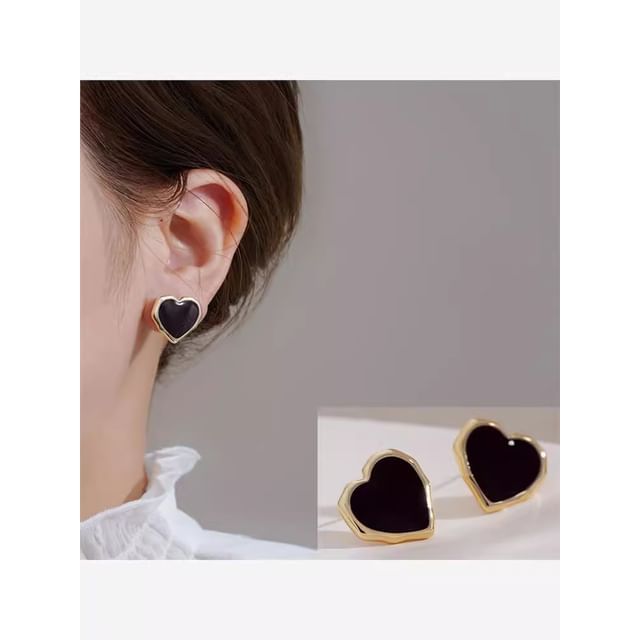 Heart Stud Earring