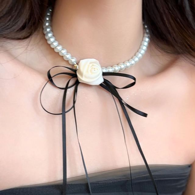 Fabric Ribbon Faux Pearl Choker