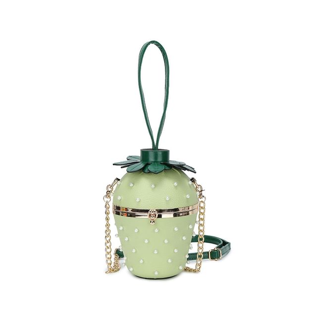 Bucket Chain Strap Strawberry Bag