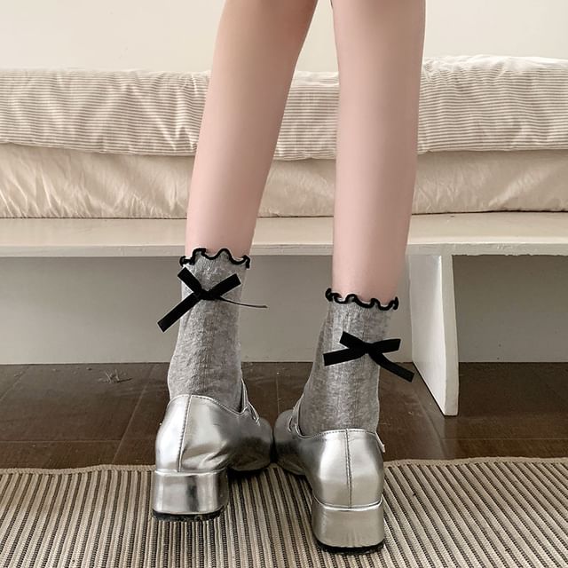 Ruffled Trim Bow  Socks