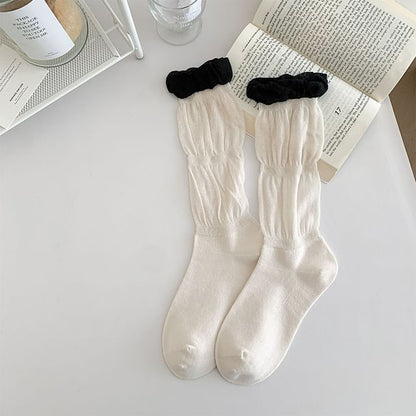 Contrast Frill Trim Mid-Calf Socks