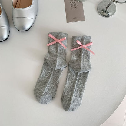 Bow Perforated Socks