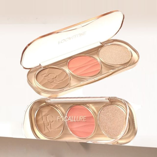 3 In 1 Highlighter & Blusher Palette