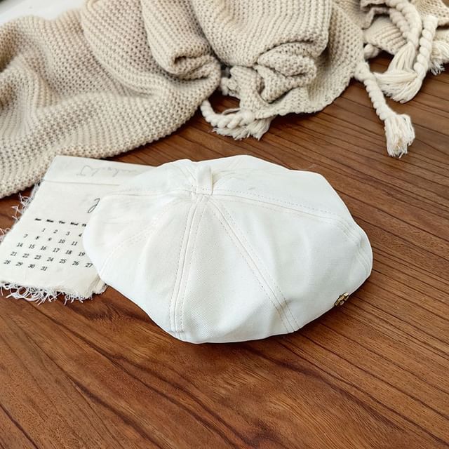 Hat Metal Beret Lettering