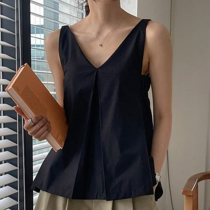 Sleeveless V-Neck Plain Flowy Blouse