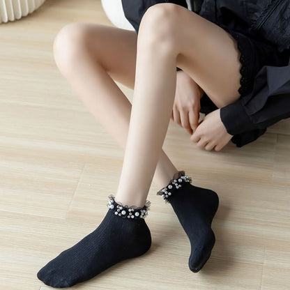 Faux Pearl Mesh Ruffle Socks