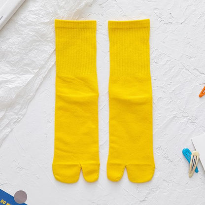 Plain Ribbed Split-Toe Socks