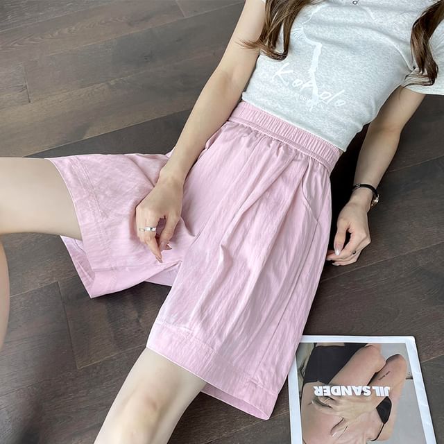 High Rise Plain Wide Leg Pocketed Shorts