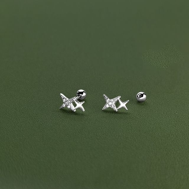 Star Threader Earring / Barbell Earring