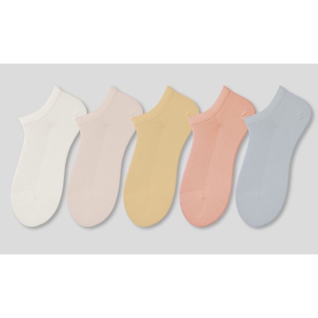 Set of 5 Pairs: Plain Perforated Ankle Socks