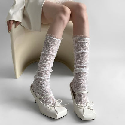 Plain Frill Trim Lace Knee High Socks