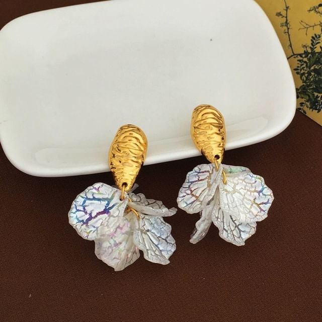 Petal Drop Earring