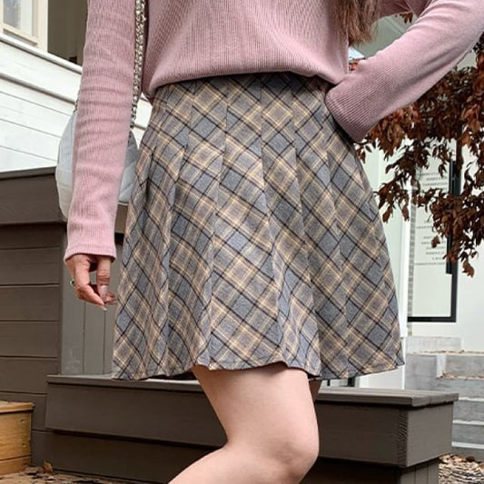 High-Waist Checkered Pleated Mini A-Line Skirt