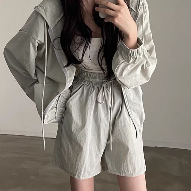 Set: Hooded Plain Drop Shoulder Zip Jacket + Drawstring Waist Shorts