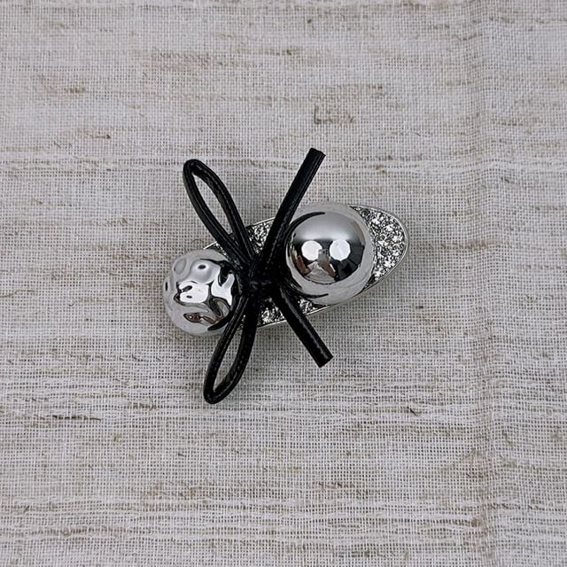 Bow Accent Alloy Hair Clip