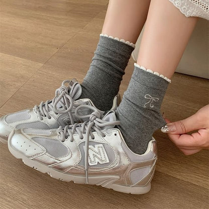 Bowknot Embroidered Crew Socks