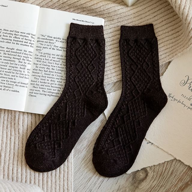 Cable Knit Plain Crew Socks