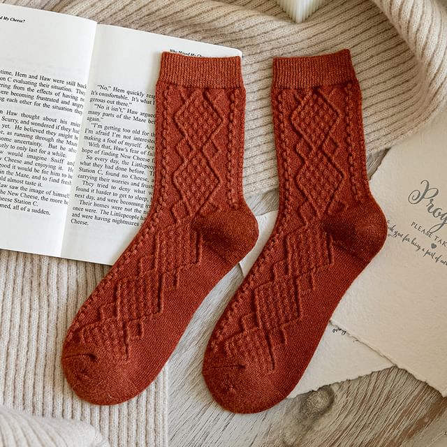 Cable Knit Plain Crew Socks