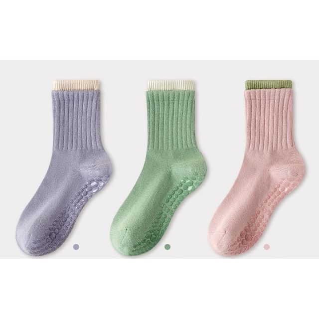 Contrast Trim Ribbed Yoga Short Socks / Set