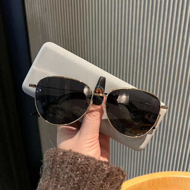 Frame Polished Sunglasses Metal