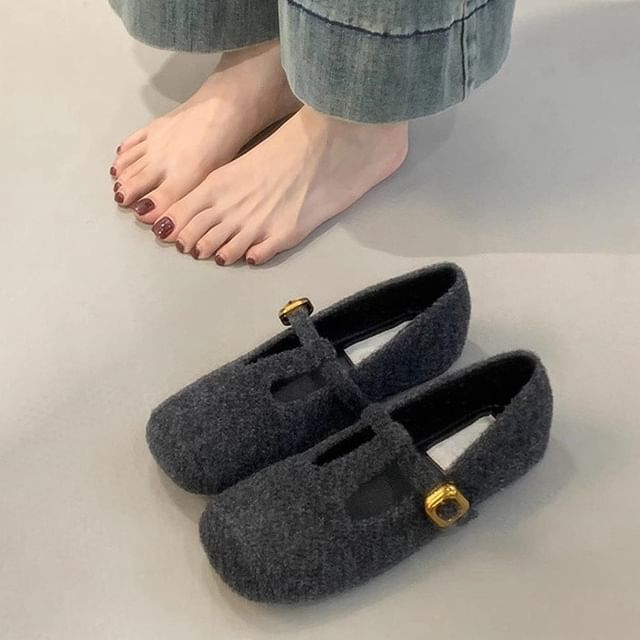 T-Strap Flats Plain