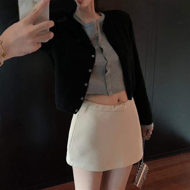 Two-Tone Pocket Detail Mock Layered Cardigan