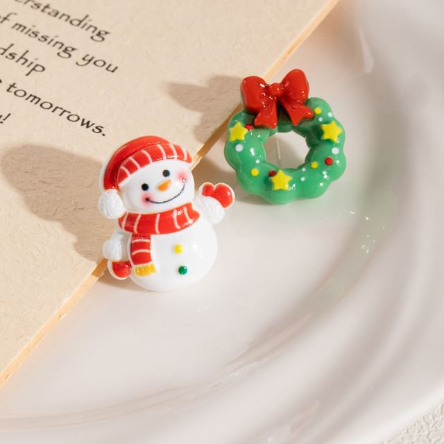 Christmas Cartoon Asymmetrical Resin Stud Earring