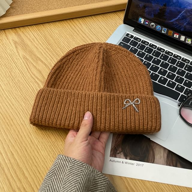 Bow Metal Beanie Knit