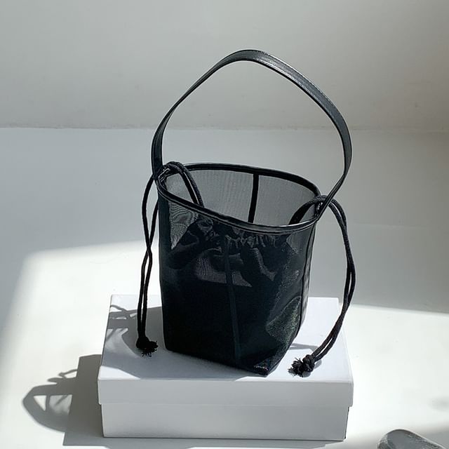 Bag Bucket + Set: Mesh Pouch